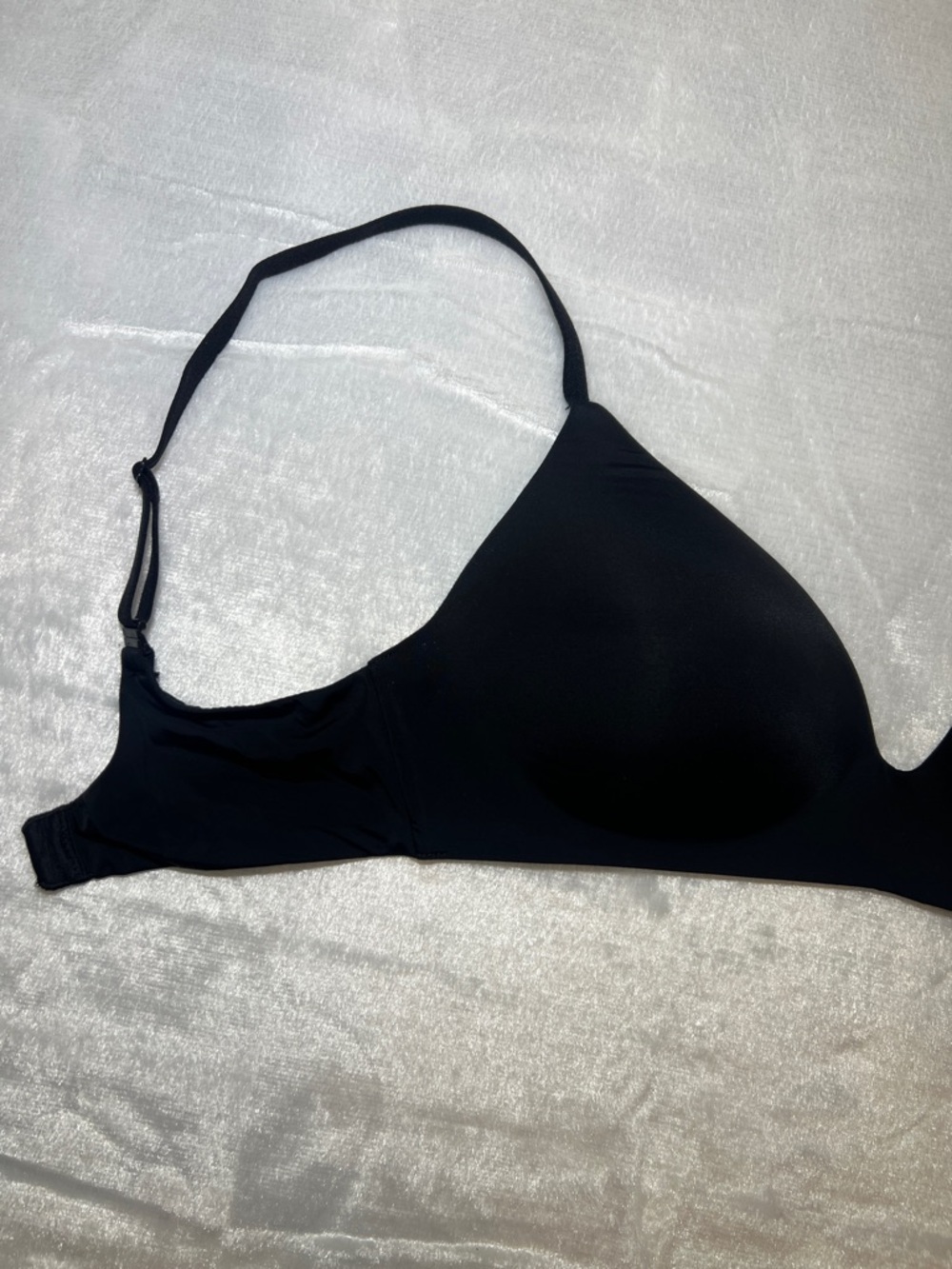 Victoria’s Secret bra T Shirt Lightly Lined No wire 32D - Picture 3 of 7